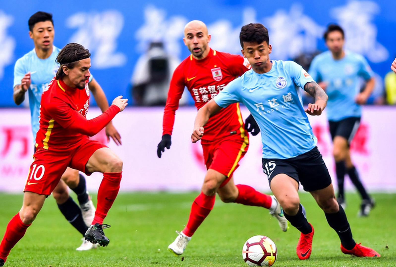 九游体育官方网站-包含斯图加特窗口期止住颓势，志在中超名次提升，管理层满意，细节决定成败的词条