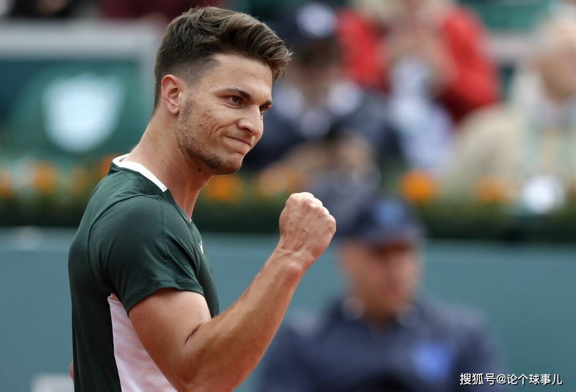 九游体育下载-欧冠倒计时，费耶诺德加时末段状态回暖，细节引发关注，目标明确，临场指挥获称赞的简单介绍